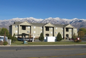 Oakmont Apartments in Layton, UT - Foto de edificio