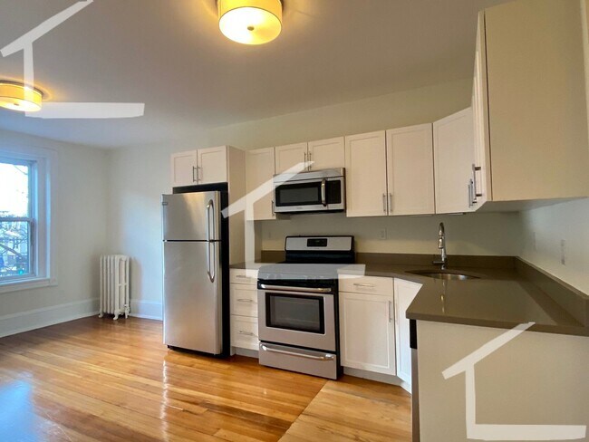 81 Harvard St in Brookline, MA - Building Photo - Building Photo