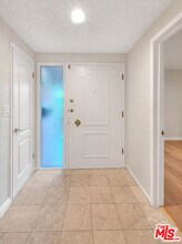 4509 Don Miguel Dr in Los Angeles, CA - Building Photo - Building Photo