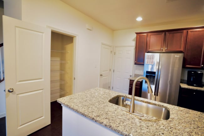 675B E Church St in Frederick, MD - Building Photo - Building Photo