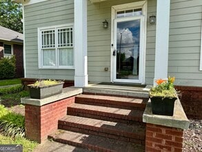1594 Hardin Ave in College Park, GA - Building Photo - Building Photo