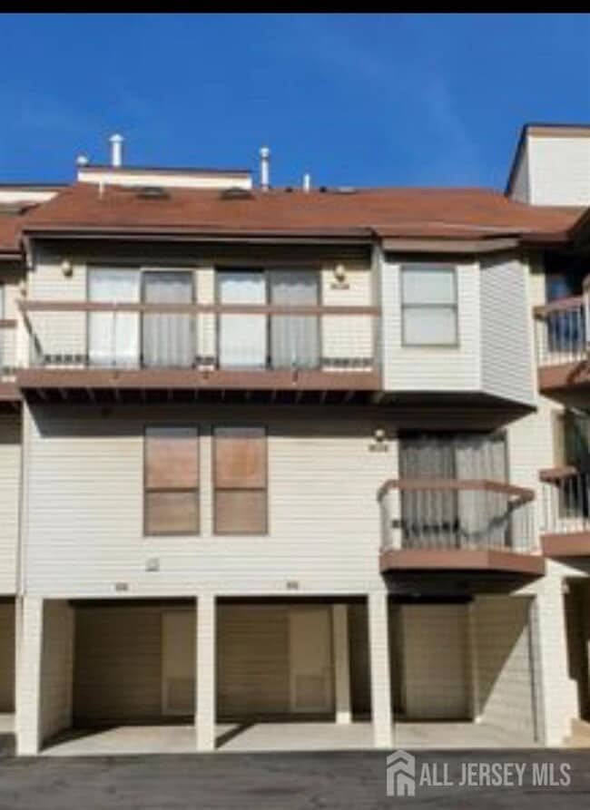 property at 3517 Richmond Ct