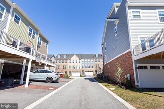 6260 Islington St in Middle River, MD - Building Photo - Building Photo