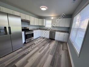 1131 E Lewis St in Fort Wayne, IN - Building Photo - Building Photo