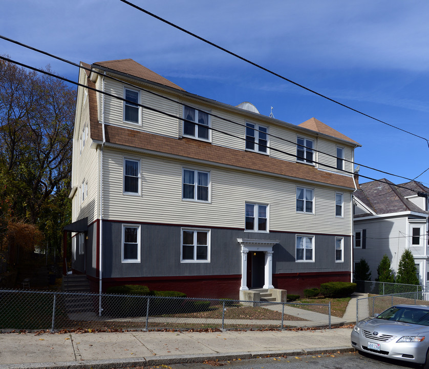 147 Rebekah St in Woonsocket, RI - Building Photo