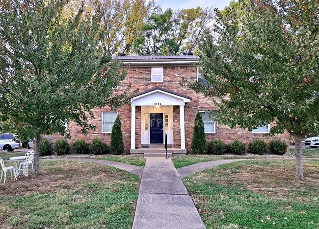 property at 3206 Orchard Manor Cir