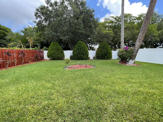 19865 Villa Medici Pl in Boca Raton, FL - Building Photo - Building Photo