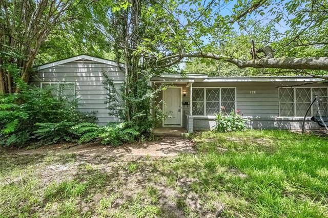 property at 128 Vandenburg Dr