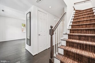 6705 Hillandale Rd in Chevy Chase, MD - Building Photo - Building Photo