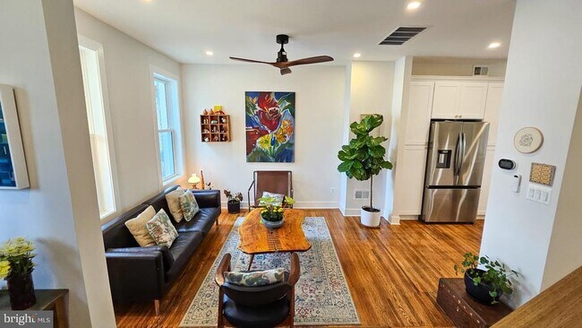 3206 Warder St NW in Washington, DC - Building Photo - Building Photo