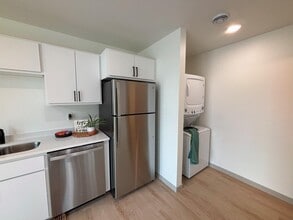 Sioux Village in Brookings, SD - Foto de edificio - Building Photo