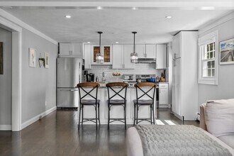 107 Russell St in Boston, MA - Building Photo - Building Photo
