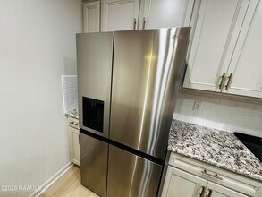 101 Foster Grove Drive in Youngsville, LA - Building Photo - Building Photo