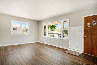 2701 S Norton Ave in Sioux Falls, SD - Building Photo - Building Photo