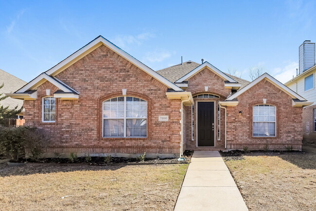 property at 7800 Park Run Rd