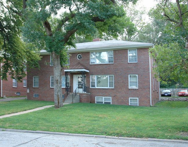 Pleasant Valley Apartments in Omaha, NE - Building Photo - Building Photo