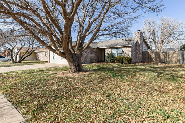 5530 Fordham St in Lubbock, TX - Building Photo - Building Photo