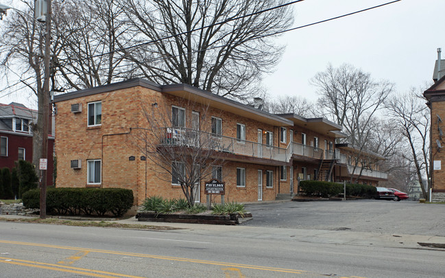 The Pavilion Apartments in Cincinnati, OH - Building Photo - Building Photo