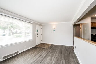 1413 Corinth Dr in St. Louis, MO - Building Photo - Building Photo