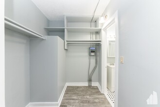 4735 N Beacon St in Chicago, IL - Building Photo - Building Photo