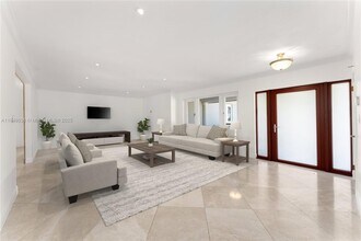 12511 Ramiro St in Coral Gables, FL - Building Photo - Building Photo