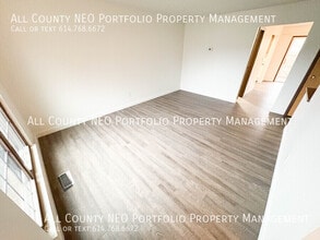 6477 Brookedge Ct in Dublin, OH - Building Photo - Building Photo