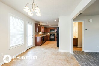 8712 Chetwood Trace Dr in Louisville, KY - Building Photo - Building Photo