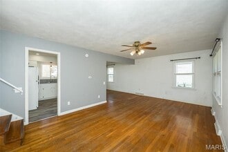 405 N Moore St in Waterloo, IL - Building Photo - Building Photo