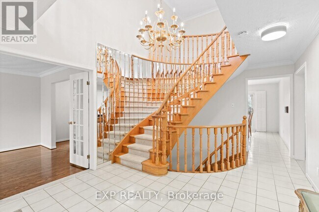 61 Dundee Crescent in Markham, ON - Building Photo - Building Photo