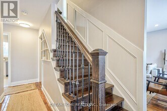 417 Borden Ave in Newmarket, ON - Building Photo - Building Photo