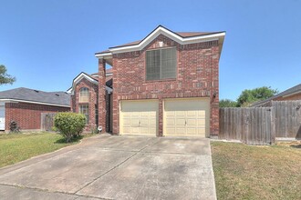 7846 Falcon Dr in Corpus Christi, TX - Building Photo - Building Photo