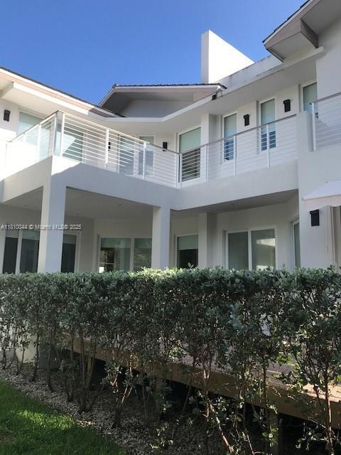 321 Palmwood Ln in Key Biscayne, FL - Building Photo - Building Photo