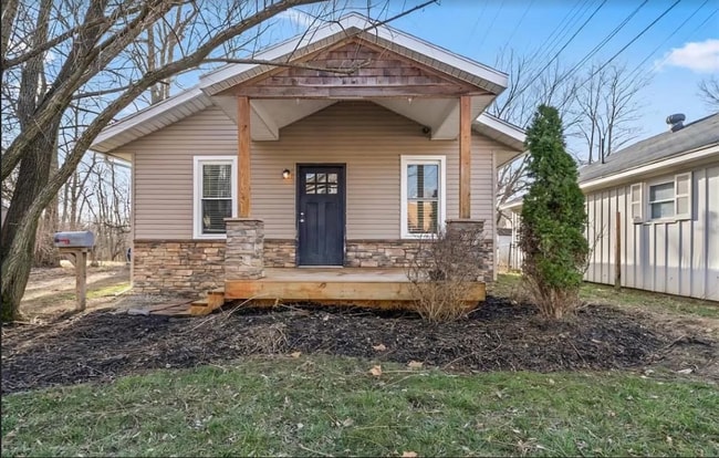 property at 200 S King St