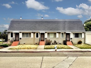 701 Buchanan St in Albany, CA - Building Photo - Building Photo