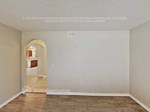 1806 Torrington Dr in Mascotte, FL - Foto de edificio - Building Photo