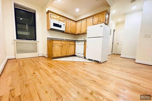 property at 1590 York Ave