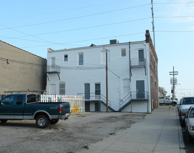 2501 Leavenworth St in Omaha, NE - Foto de edificio - Building Photo