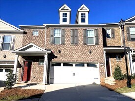 502 Cooper Ln in Woodstock, GA - Building Photo