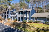 Skylar Pointe in Warner Robins, GA - Building Photo - Building Photo