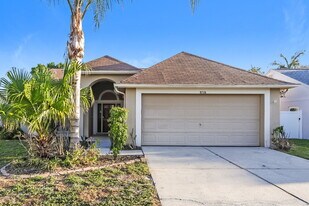 9726 Cypress Pond Ave in Tampa, FL - Building Photo