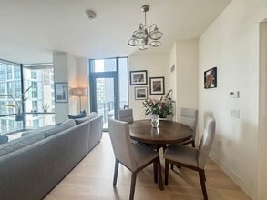 32 Traveler St, Unit 609 in Boston, MA - Building Photo - Building Photo