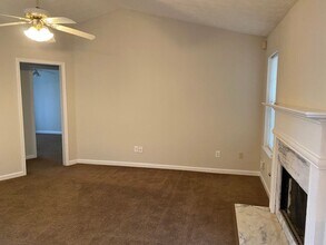 6020 Kingston Ln in Mcdonough, GA - Building Photo - Building Photo