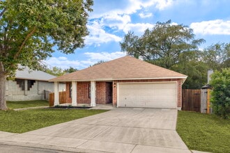 16031 Watering Point Dr in San Antonio, TX - Building Photo - Building Photo