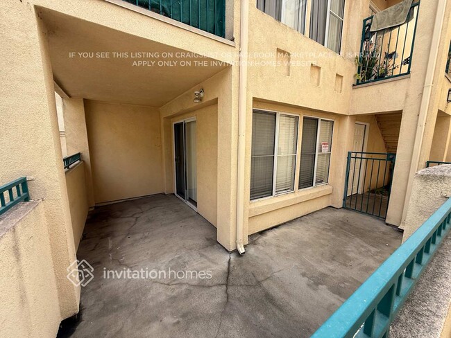 6374 Gage Ave in Bell Gardens, CA - Building Photo - Building Photo
