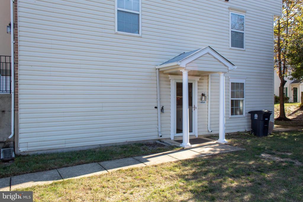 4160 Crab Apple Ct in Hillcrest Heights, MD - Building Photo