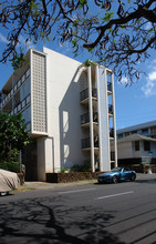 1546 Pensacola St in Honolulu, HI - Building Photo - Building Photo