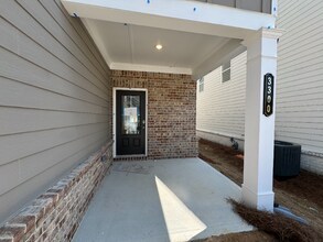 3300 Westgate Park Dr in Loganville, GA - Building Photo - Building Photo