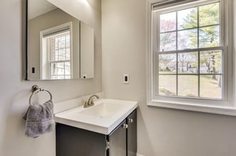 5338 Anchor Ct in Fairfax, VA - Foto de edificio - Building Photo