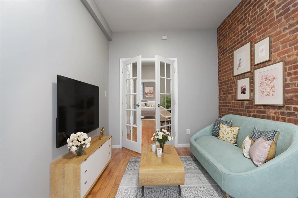 80 Wayne St in Jersey City, NJ - Building Photo