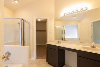 12242 Kleinmeadow Dr in Houston, TX - Building Photo - Building Photo